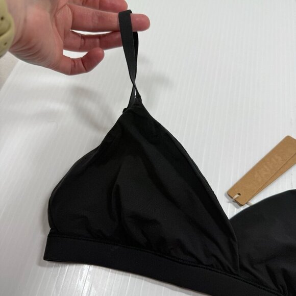 Skims Fits Everybody Crossover Bralette Onyx Black Size S Small NWT Soft Stretch - Picture 5 of 8